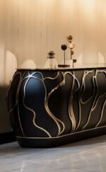 Дизайнерская консоль Bellaggio чёрного цвета с художественной отделкой — фото 4