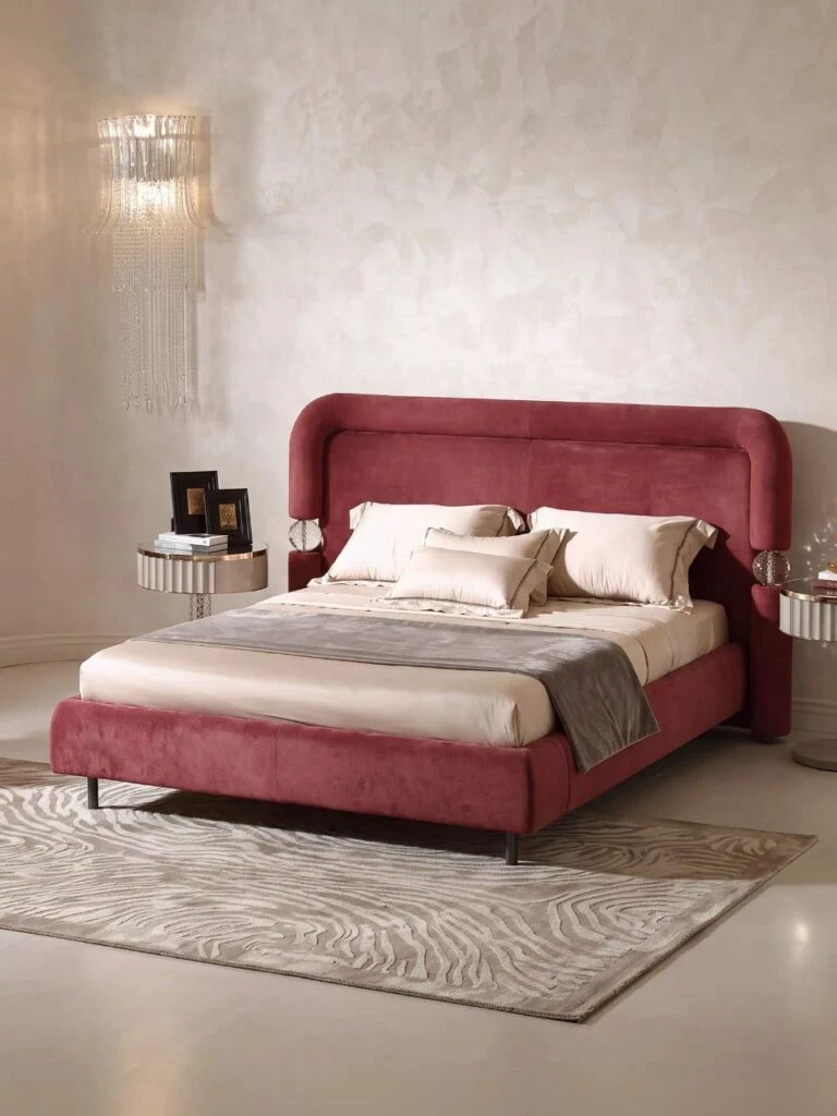 Дизайнерская бордовая двуспальная кровать MIVICA из матовой кожи
